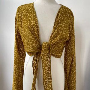 Wild Fable Bell Sleeve Tie Front Blouse Size XL